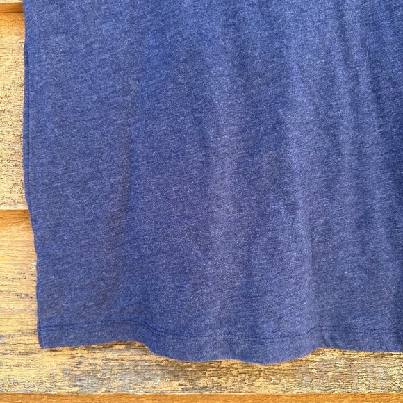 Goodfellow & Co Mens Beach Sunset Graphic T-Shirt Small Classic Fit Blue Cotton - Picture 11 of 11